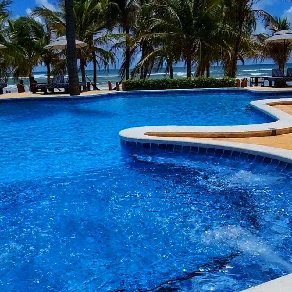 Hotel Rede Beach トライリ エクステリア 写真